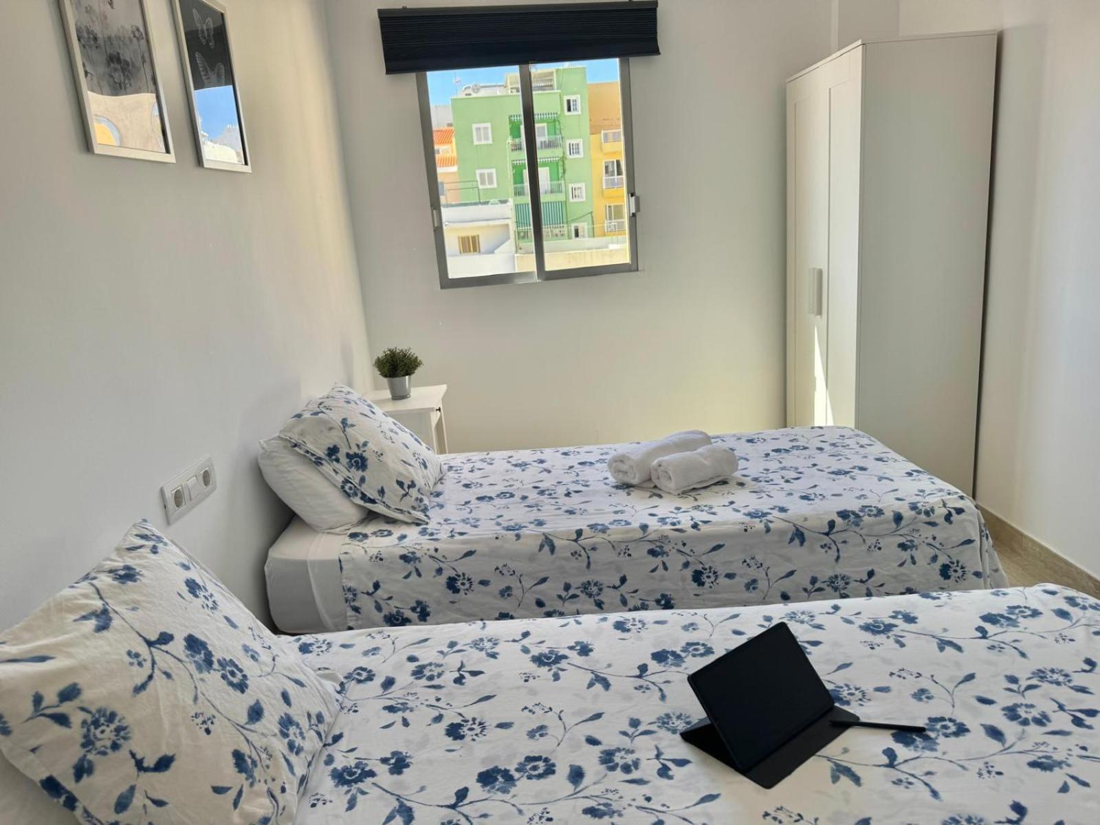 Apartamento Ifae 3 ギア・デ・イソラ エクステリア 写真